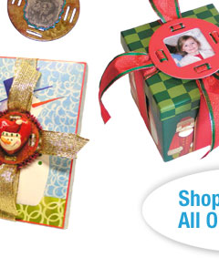holiday gift wrapping with the fobbie